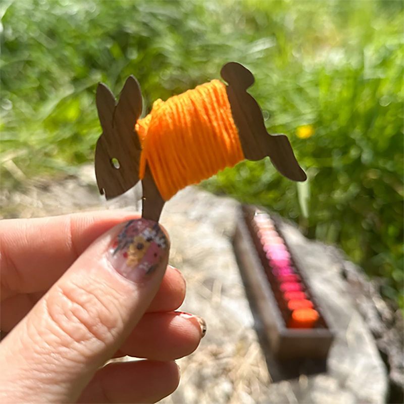 Wooden Animal Sheep Cat Bobbin - Embroidery Floss Thread recension och pris