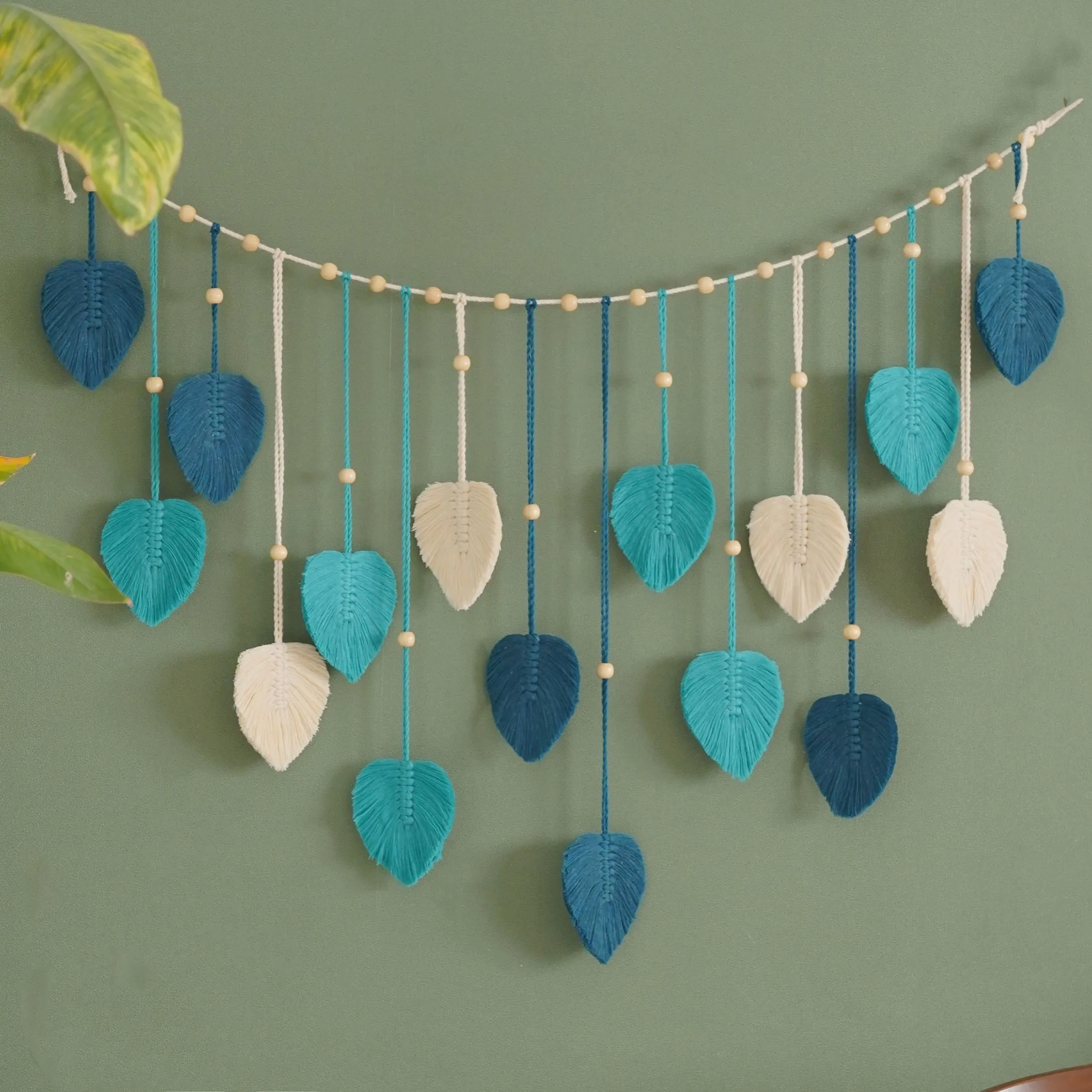 1 Pc Green Leaves Garland, Mac - Century Textile & Sewing Supply Saskatoon Sk recension och pris